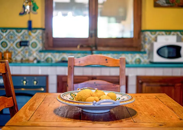 Fratantoni Piana - Privata Con Accesso Diretto Caronia Marina